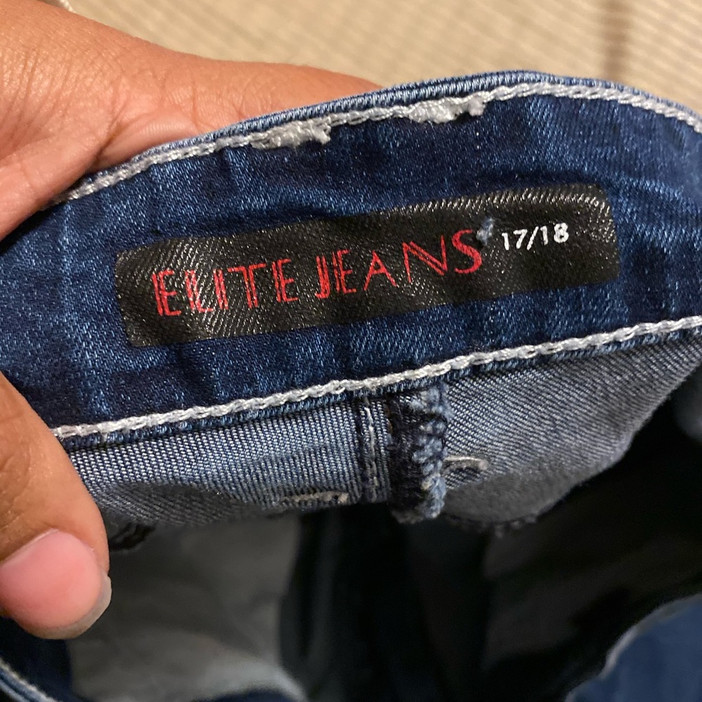 Ripped jeans plus size